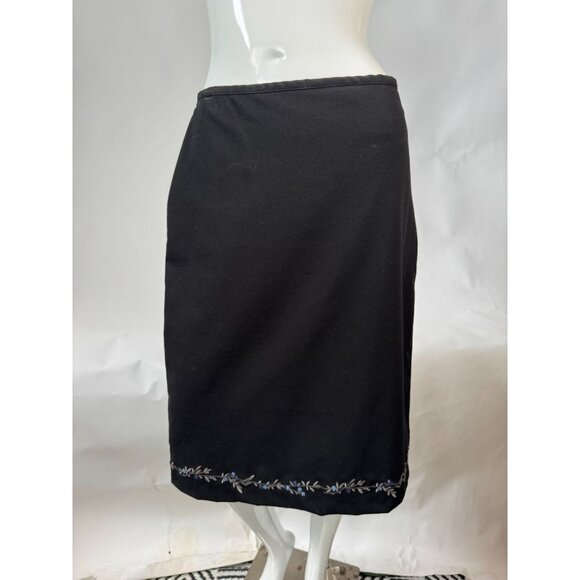 Gap Womens Black Embroidered Hem Midi Skirt Size 6 Polyester Rayon Spandex - Picture 1 of 16